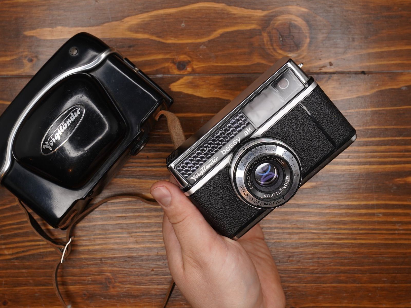 Voigtländer Appareil photo: Voigtländer Bessy ak mit case – D'occasion à Bern par FotoStrobo.ch_Outlet 1