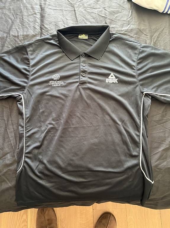 Magliette Polo: Polo Peak - taille L - final four champions – Usato da Geneve venduto da tom_d7f8