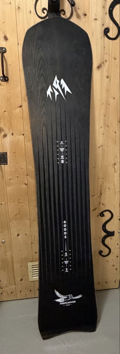 Jones Boards: Jones Freecarver 154cm – Gebraucht aus Fully von Liolio6