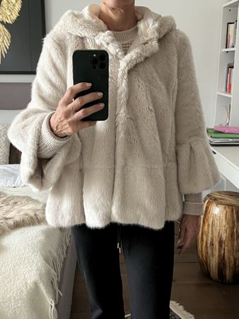 Schmeichelnde Fake fur Jacke TWIN-SET, cremefarben