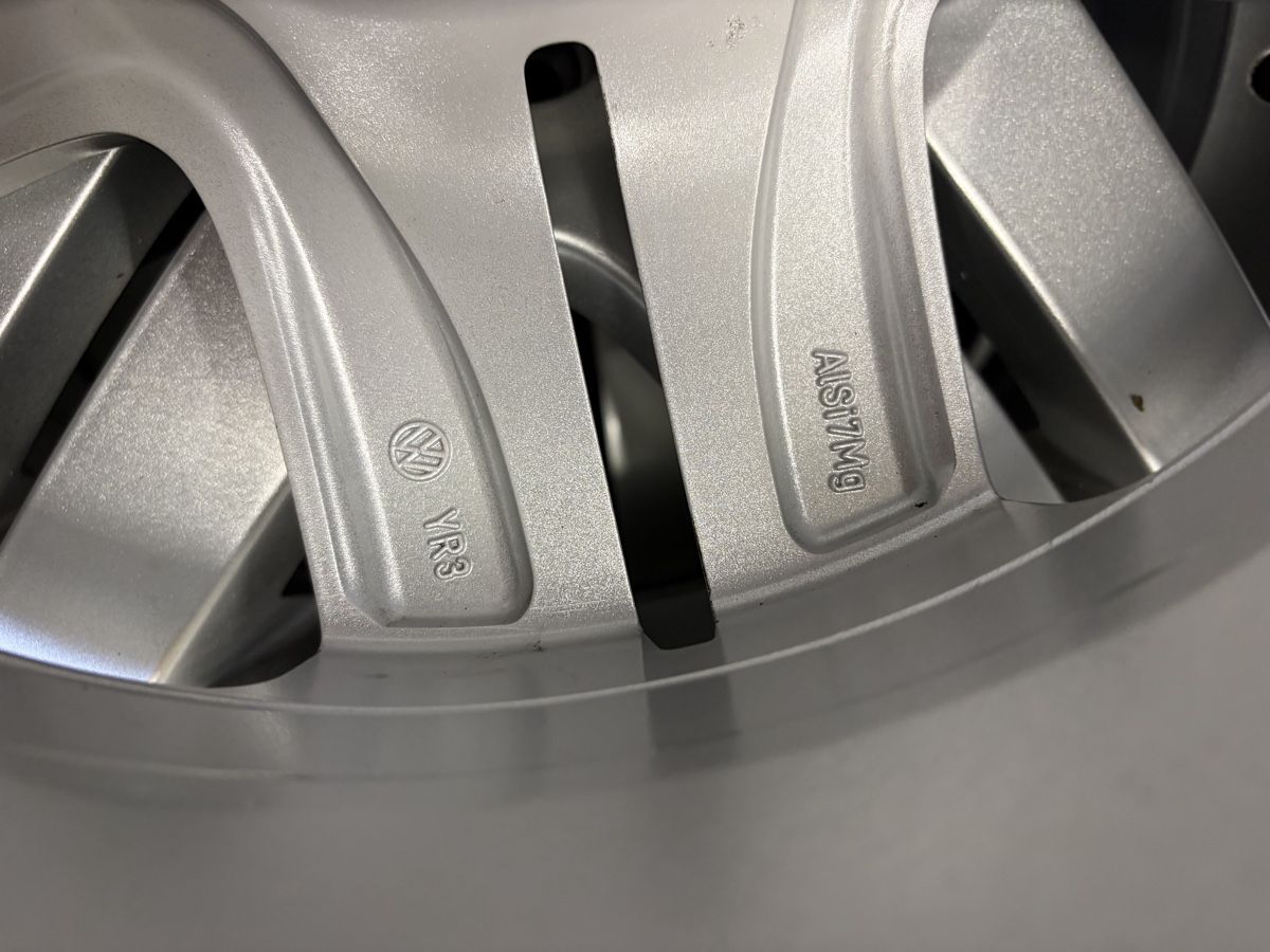 Volkswagen Felgen: Felgen VW 5x100 15” – Gebraucht aus Bironico von Sgrazza 4
