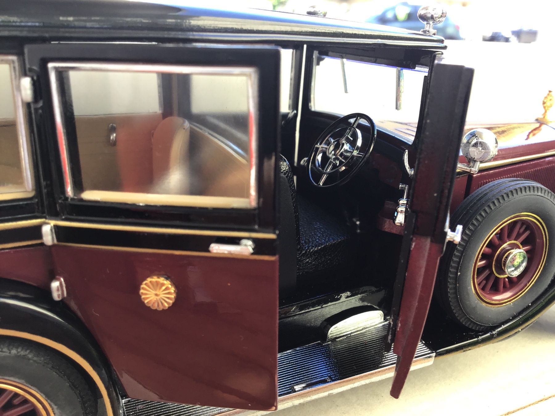 Mercedes-Benz Modellautos: Mercedes-Benz 770, 1938, Grosser, Pullman, 1:24 – Neu und originalverpackt aus Männedorf von Modelle-aller-Art 2