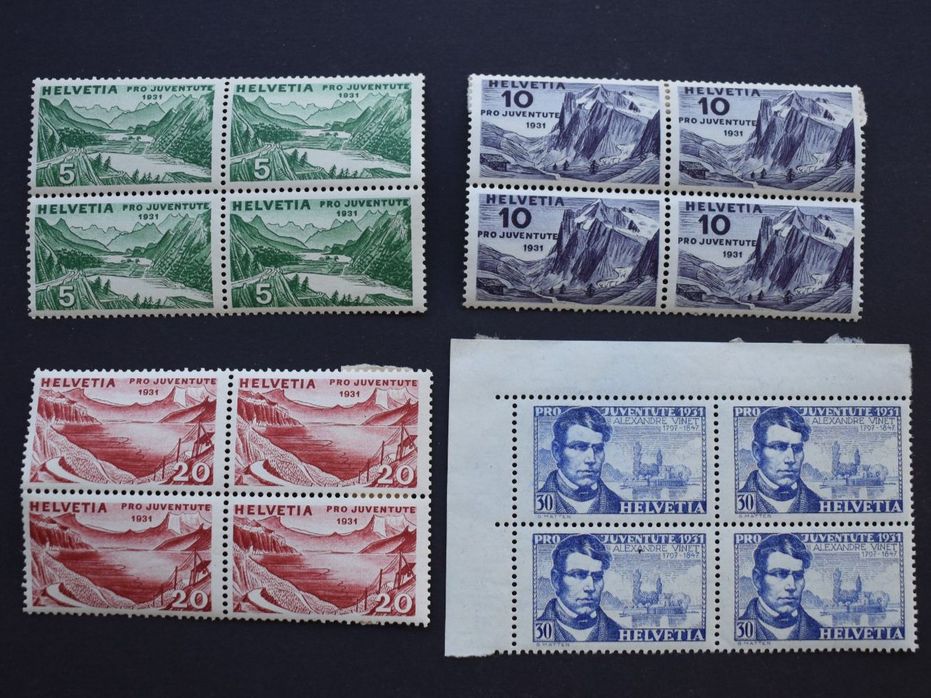 Tutti i francobolli: Pro Juventute 1931 Postfrisch** 4er Blöcke   B2907Z – Nuovo (secondo la descrizione) da Bettingen venduto da Gluscht-Oase