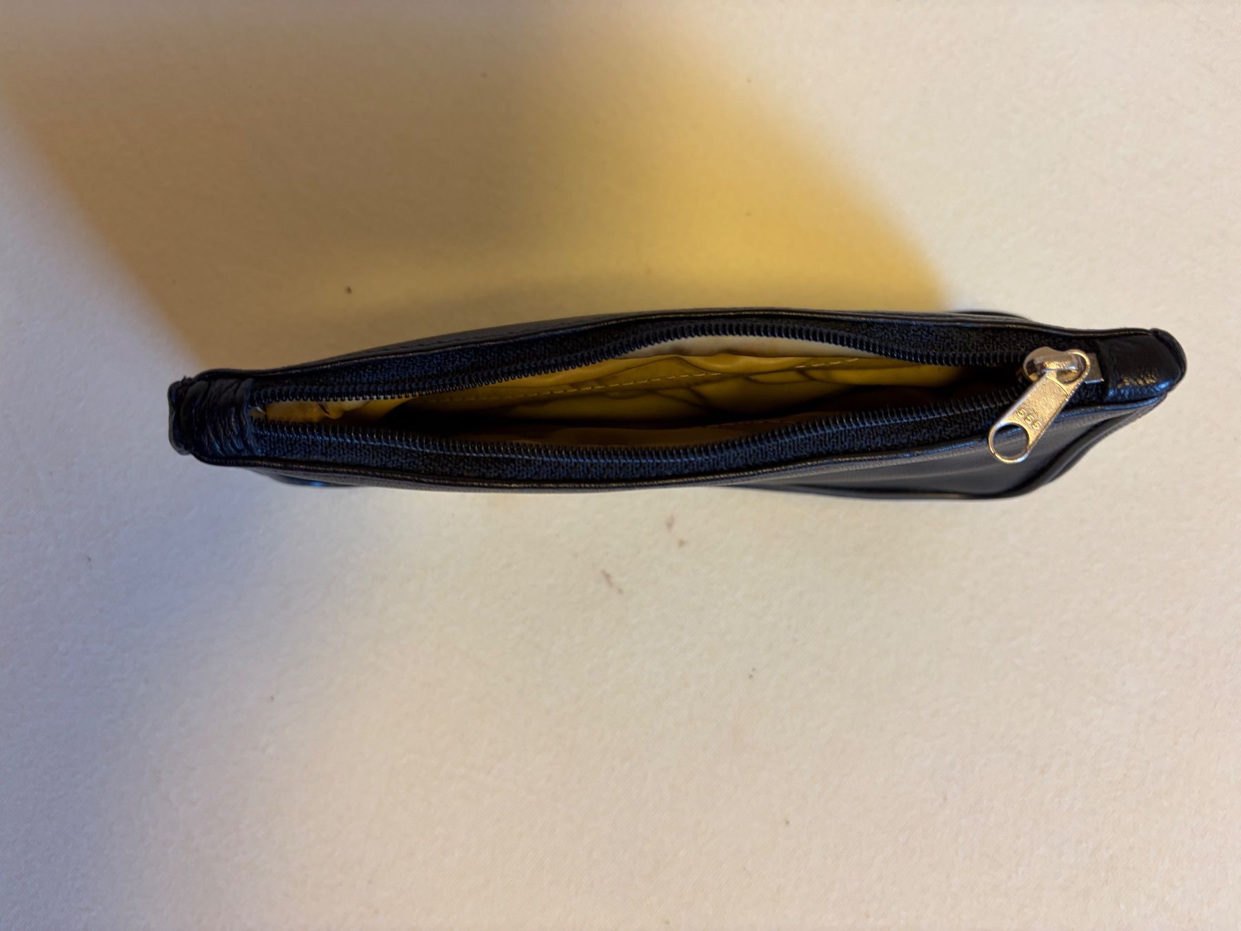 Pipe & Accessori: Pfeifen Leder Etui schwarz – Usato da Zürich venduto da Fortunalis 2