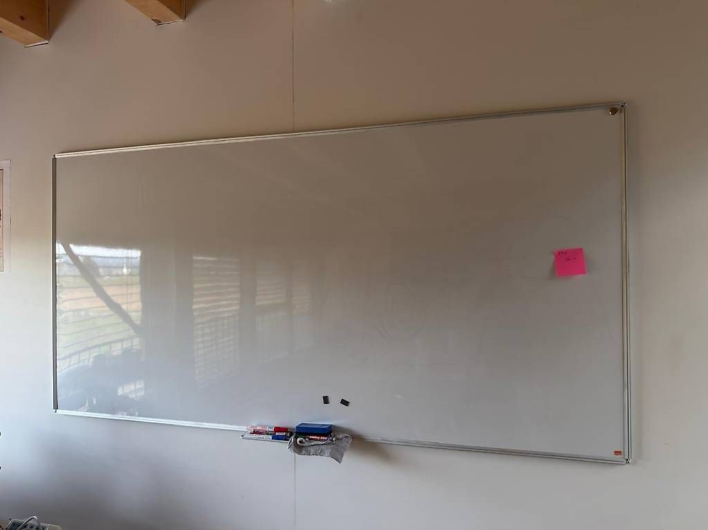 Tableaux: tableau blanc – D'occasion à Payerne par rau_s79d