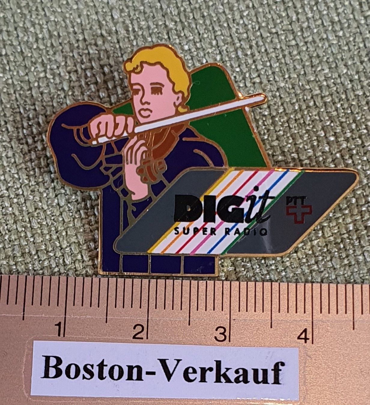 Placchette & Badge: A488 - Pin PTT DIGit Super Radio – Usato da Reinach BL venduto da Boston-Verkauf 1