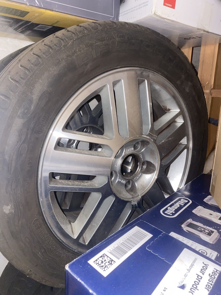 Pneumatici & Ruote complete: Ford Focus Alufelgen 5x108 – Usato da Zürich venduto da Tavares2077 1