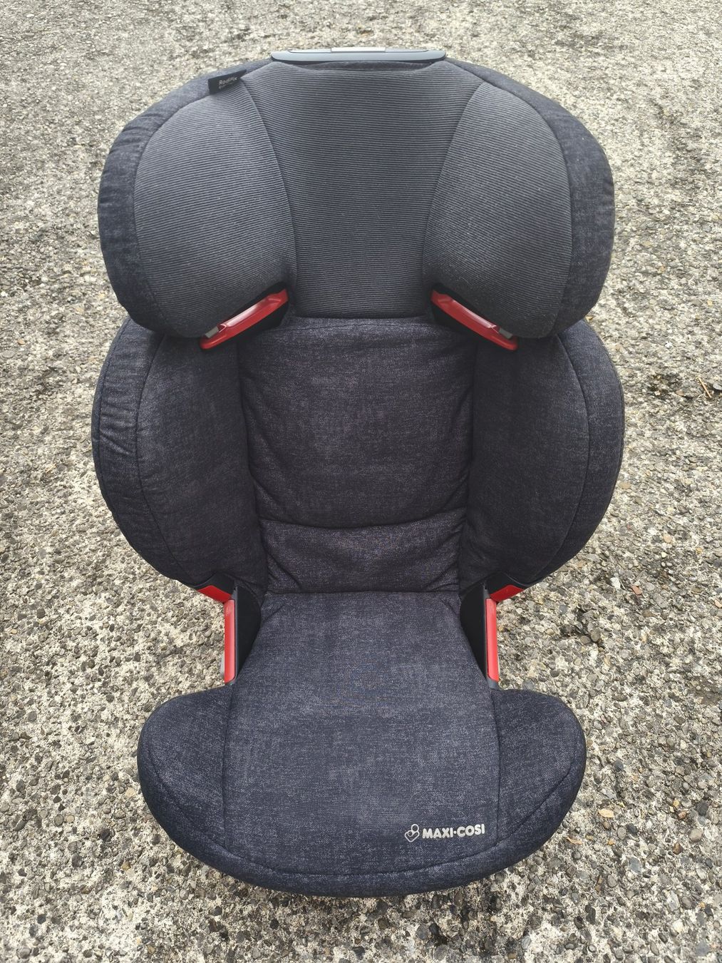 Maxi-Cosi Auto-Kindersitze: Kinderautositz Maxicosi Roadfix – Gebraucht aus Bettwiesen von brisan