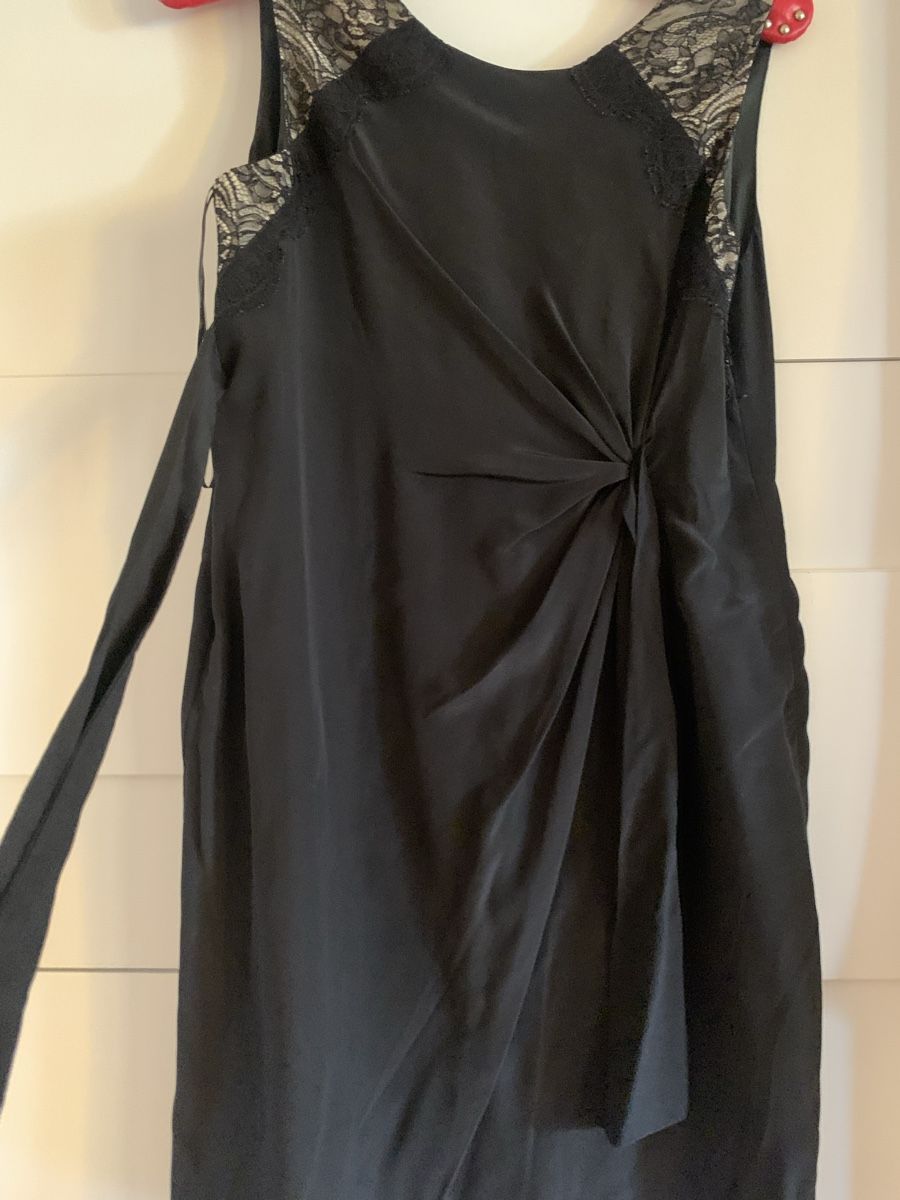 Kleider: Hubsches seiden Kleid – Gebraucht aus Zürich von Nikuska32 2