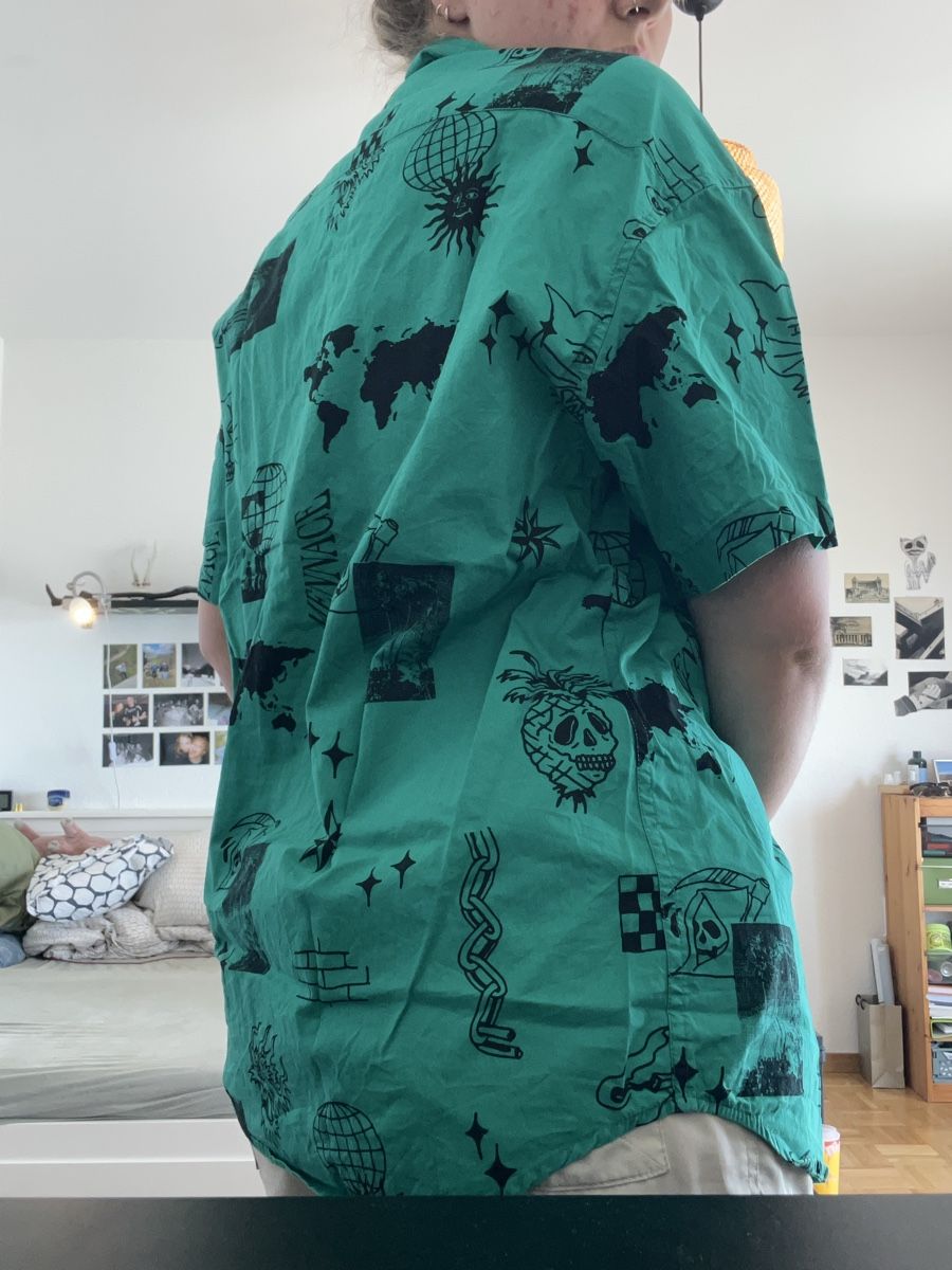 Hemden: Chemise Mennace verte – Gebraucht aus Renens VD von Leauize 1