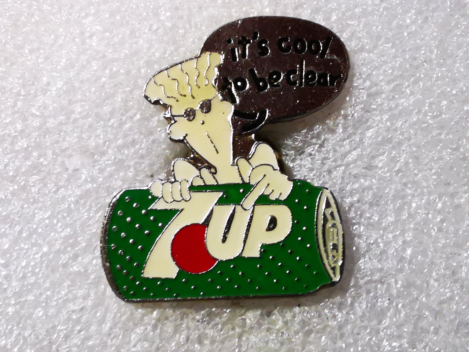 Placchette & Badge: Ansteckpin 56: 7 up – Usato da Oppligen venduto da Pin-Fall-Shop