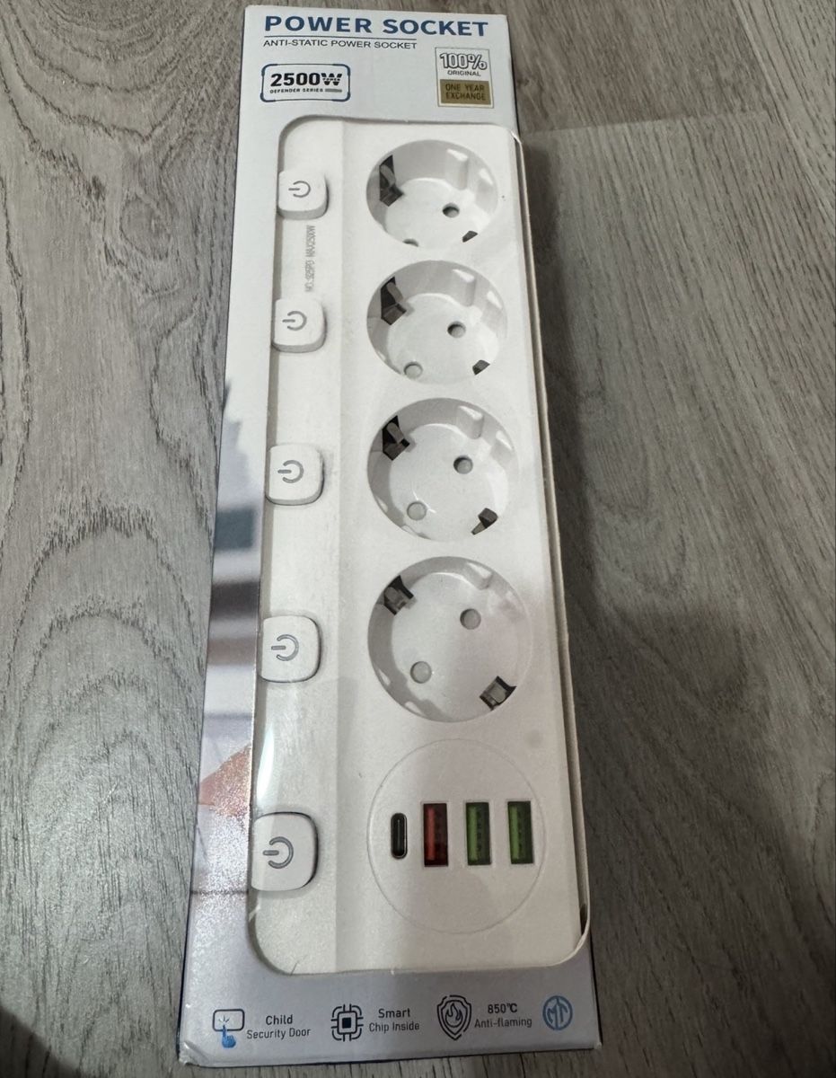 Spine: EU STECKER Power Socket Anti-Static 2500W mit USB neu – Nuovo e nell'imballaggio originale da Flamatt venduto da ard_9ctk