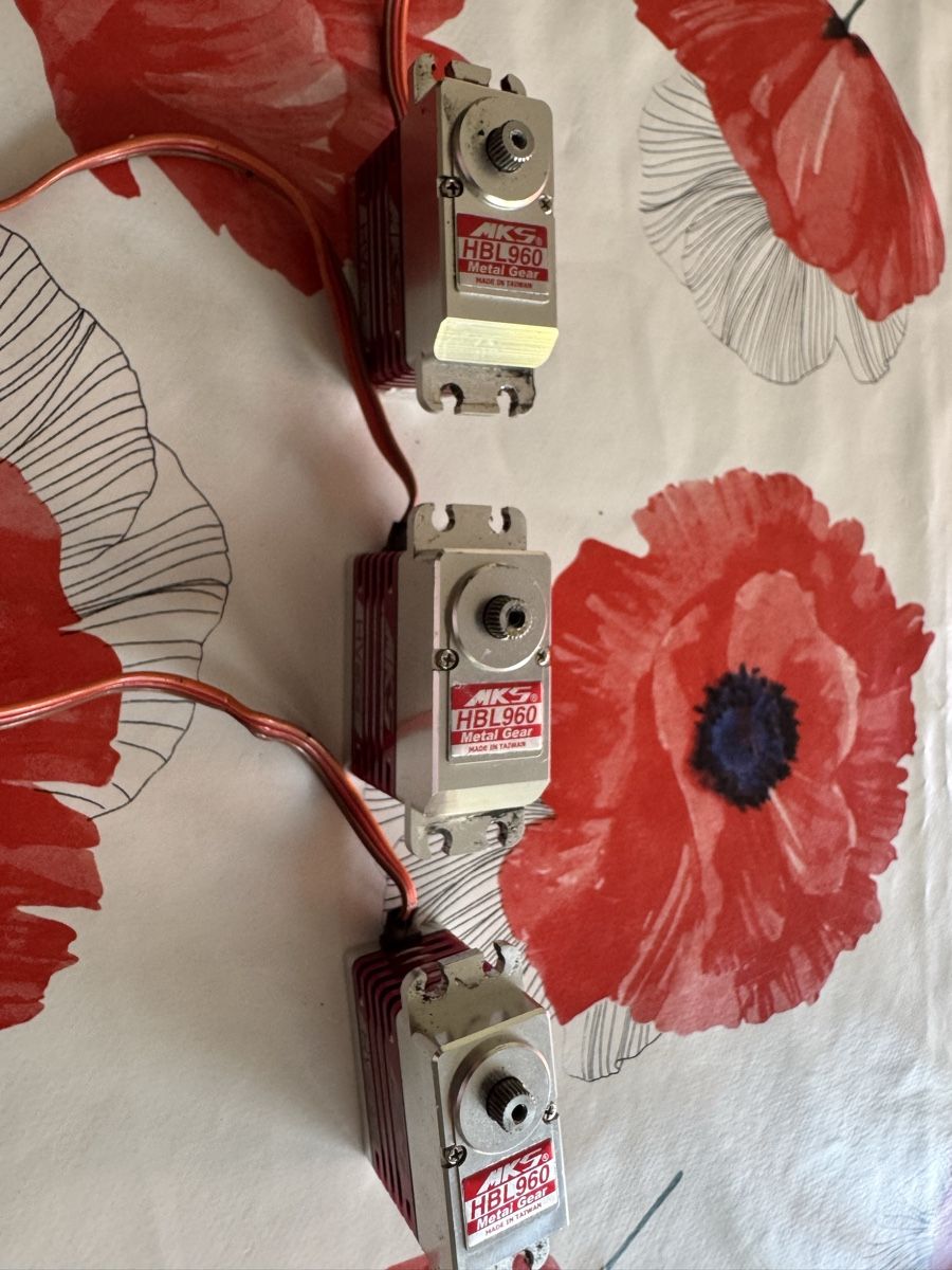 Modellismo RC: Servo MKS HBL-960 – Usato da Vétroz venduto da jor_m8gr 1