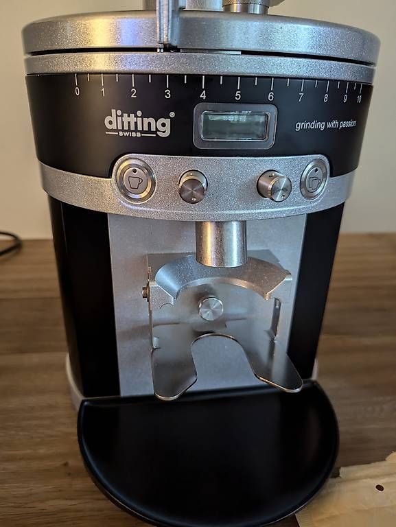 Elettrodomestici da cucina: Kaffeemühle Ditting KE640 VARIO – Usato da Uitikon Waldegg venduto da moaloha21 1