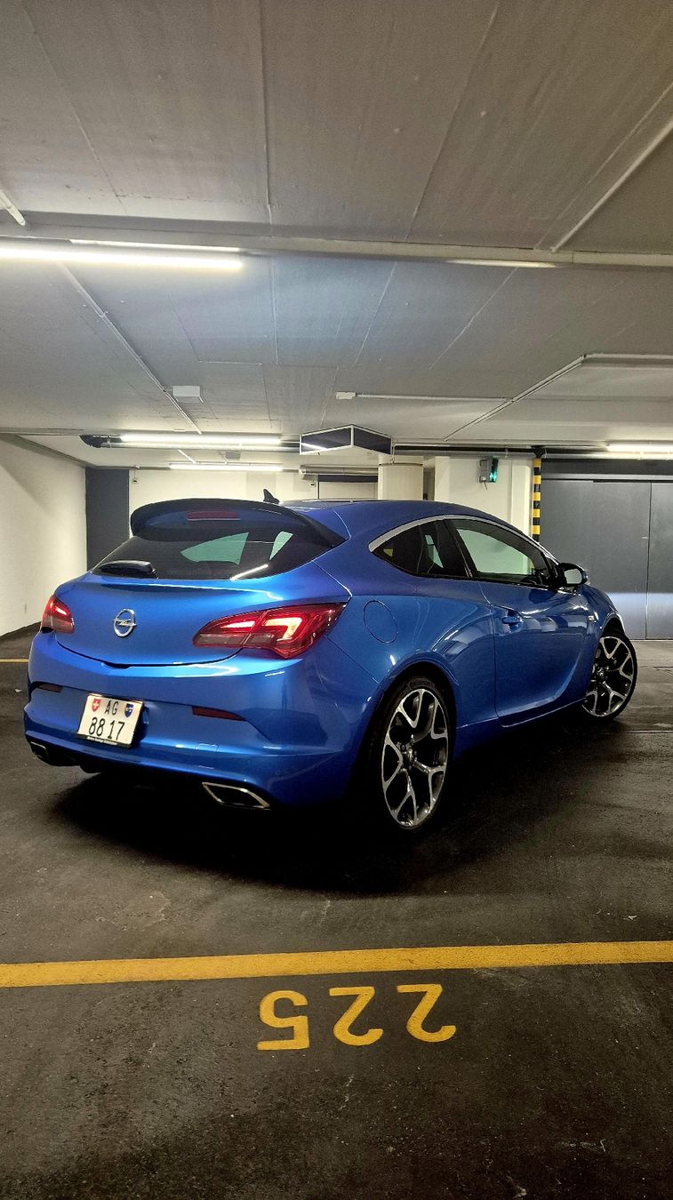 Opel Automobili: Opel Astra GTC – Usato da Wildegg venduto da can_wfk5 1