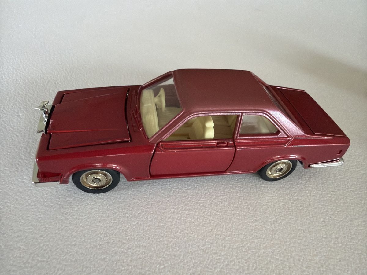 Rolls Royce Modellini d'auto: Kado Rolls Royce Camargue  – Nuovo (secondo la descrizione) da Grellingen venduto da Toyhamster 2