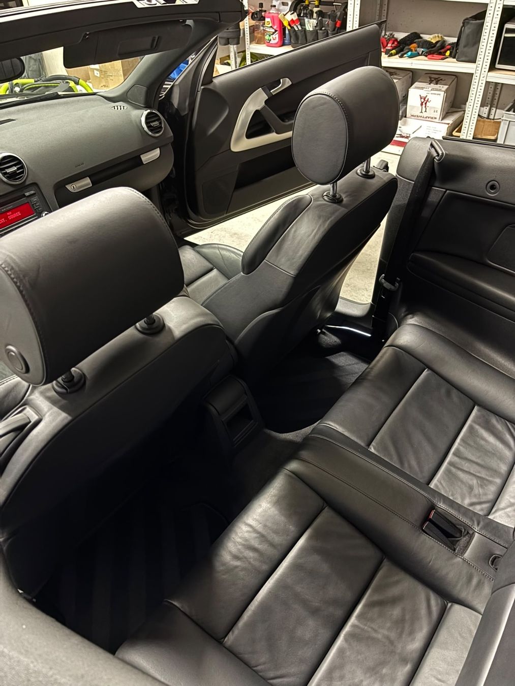 Audi Autos: Audi A3 Cabriolet 2009 – Gebraucht aus Embrach von leo_bhr9 9