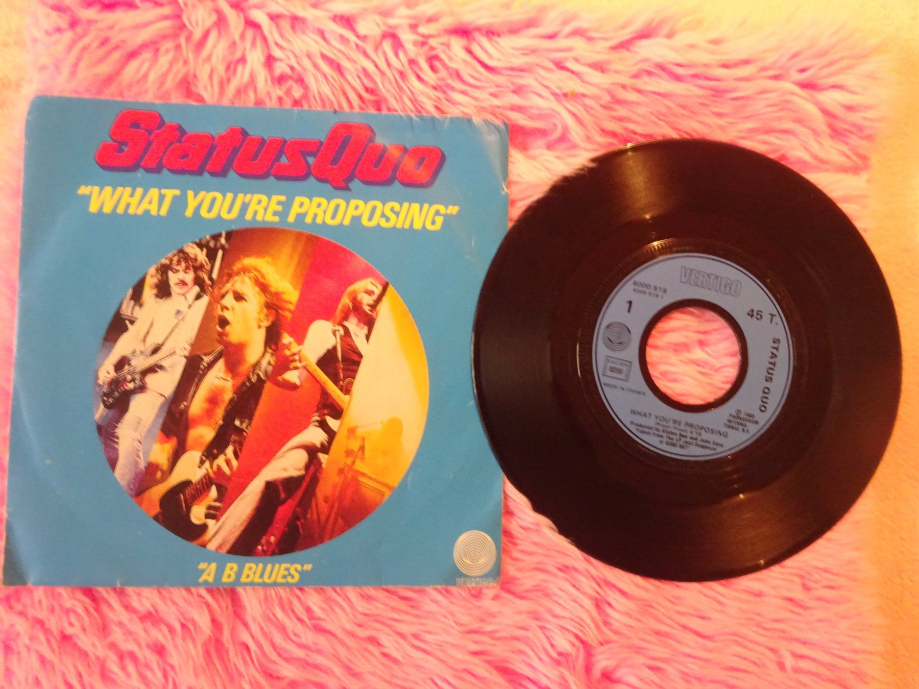 Rock-Ola Jukebox: STATUS QUO ** 4 TOP SINGLES – Usato da Luzern venduto da xrayspex99 2