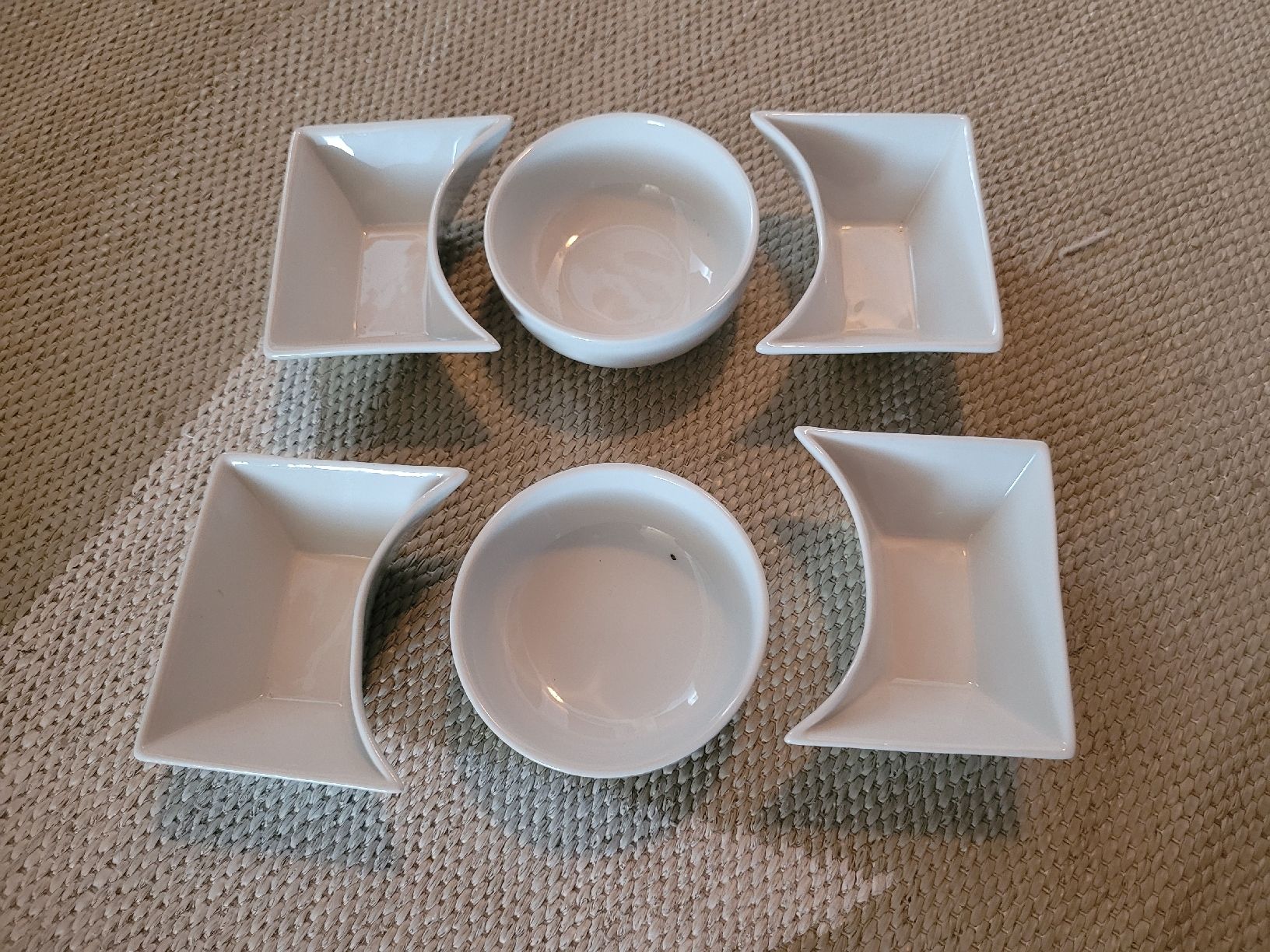 Set di piatti: Geschirrset Villa Blumenthal – Usato da Inwil venduto da Flower2325