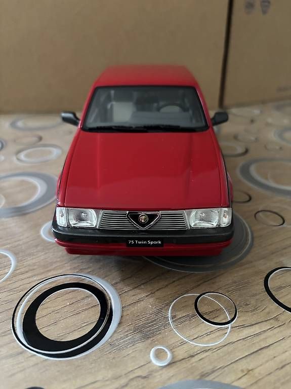 Modellbausätze & Standmodelle: Modellino Alfa Romeo 75 – Neu und originalverpackt aus Lodrino von angeloige 4