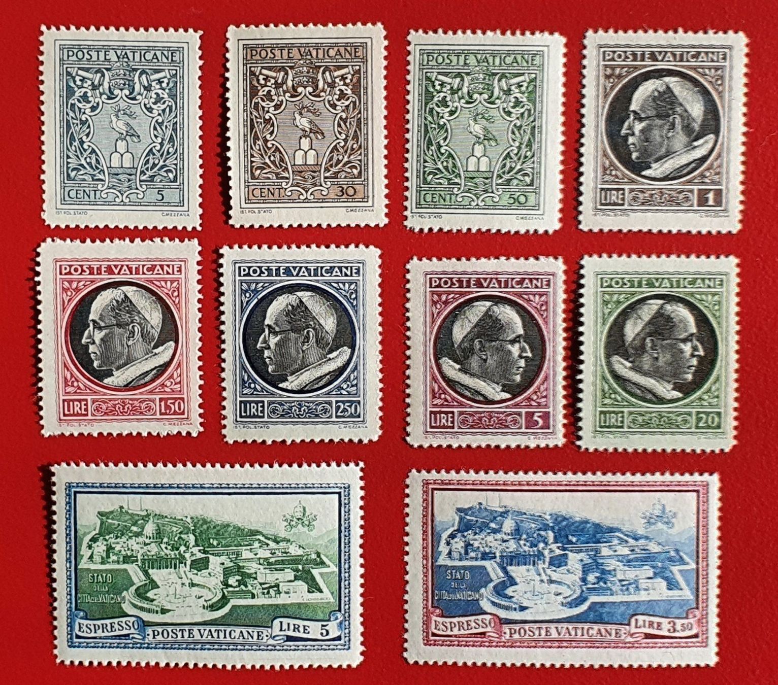 Tutti i francobolli: VATIKAN FREIMARKEN NACHKRIEGS-SATZ 1945** POSTFRISCH – Nuovo (secondo la descrizione) da Düdingen venduto da Quartierstrasse