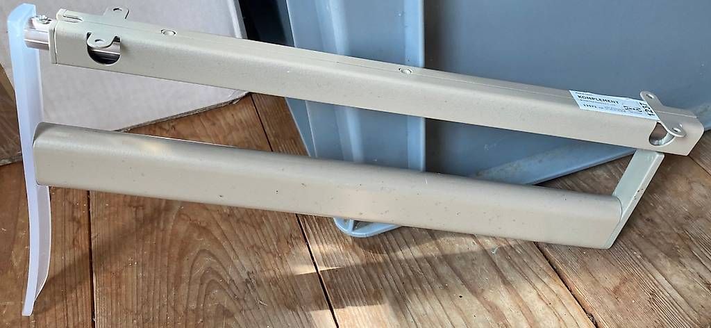 Ikea Garderobe: IKEA Komplement-System Kleiderstangenauszug – Gebraucht aus Gelterkinden von Pingpong8