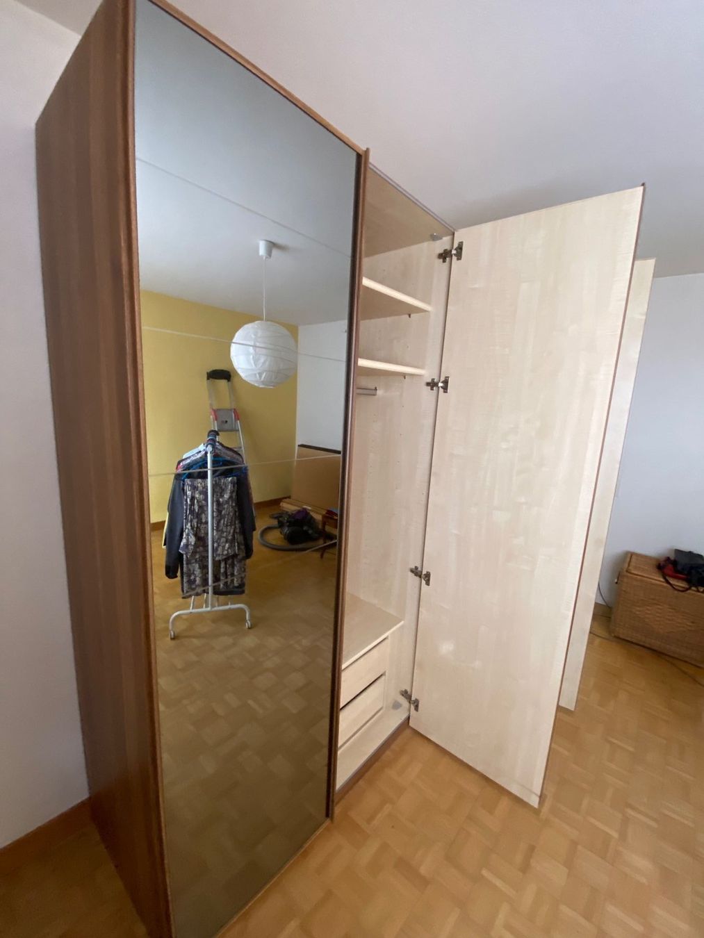 Pfister Schränke: Armoire 3 portes avec miroirs – Gebraucht aus Wabern von Philen292 4