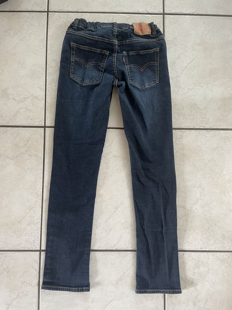 Levi's Hosen: Jeans Levi’s 511 Slim Taille 16ans – Gebraucht aus Vallamand von Bricbracbroc82 1