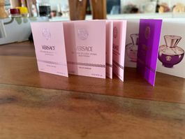 Versace Dylan Pink und Purple Proben Set