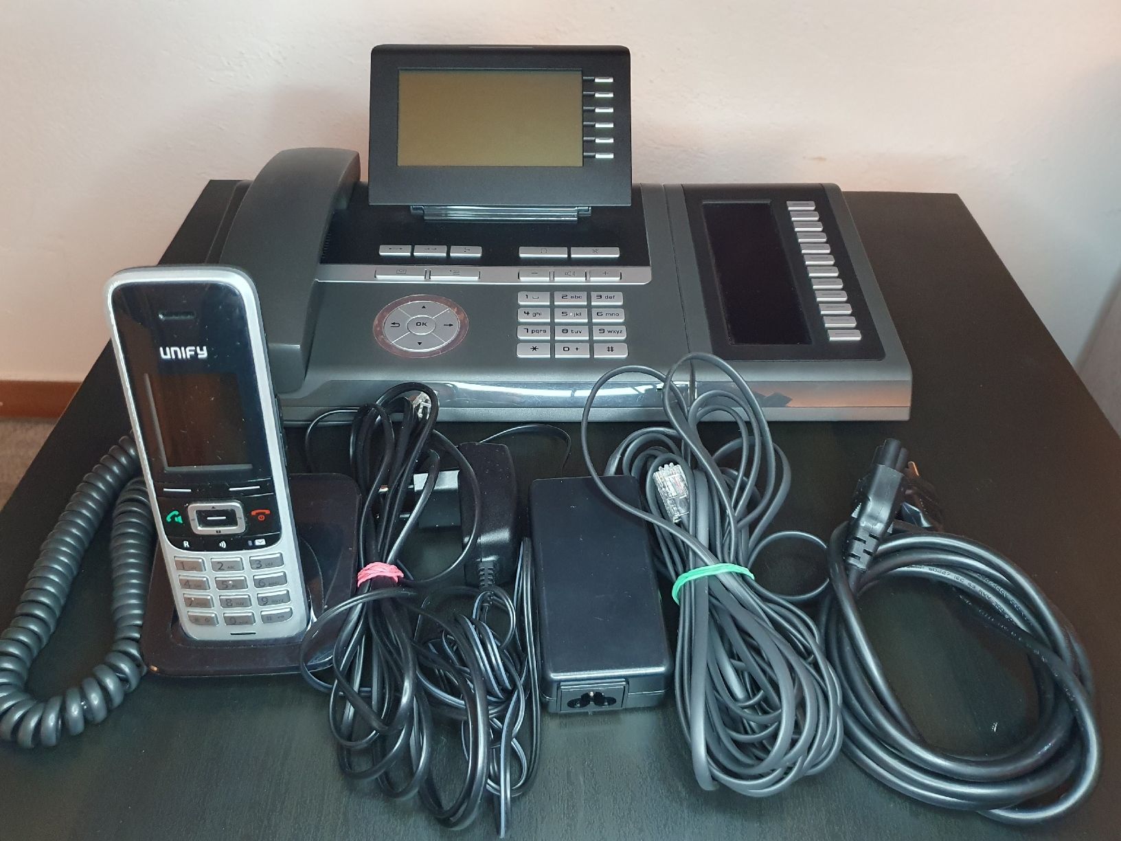 Siemens Telefone: Siemens Openstage t40 + Key Module & DECT Phone S5 - Top! – Gebraucht aus Aathal-Seegräben von Ru.Fi