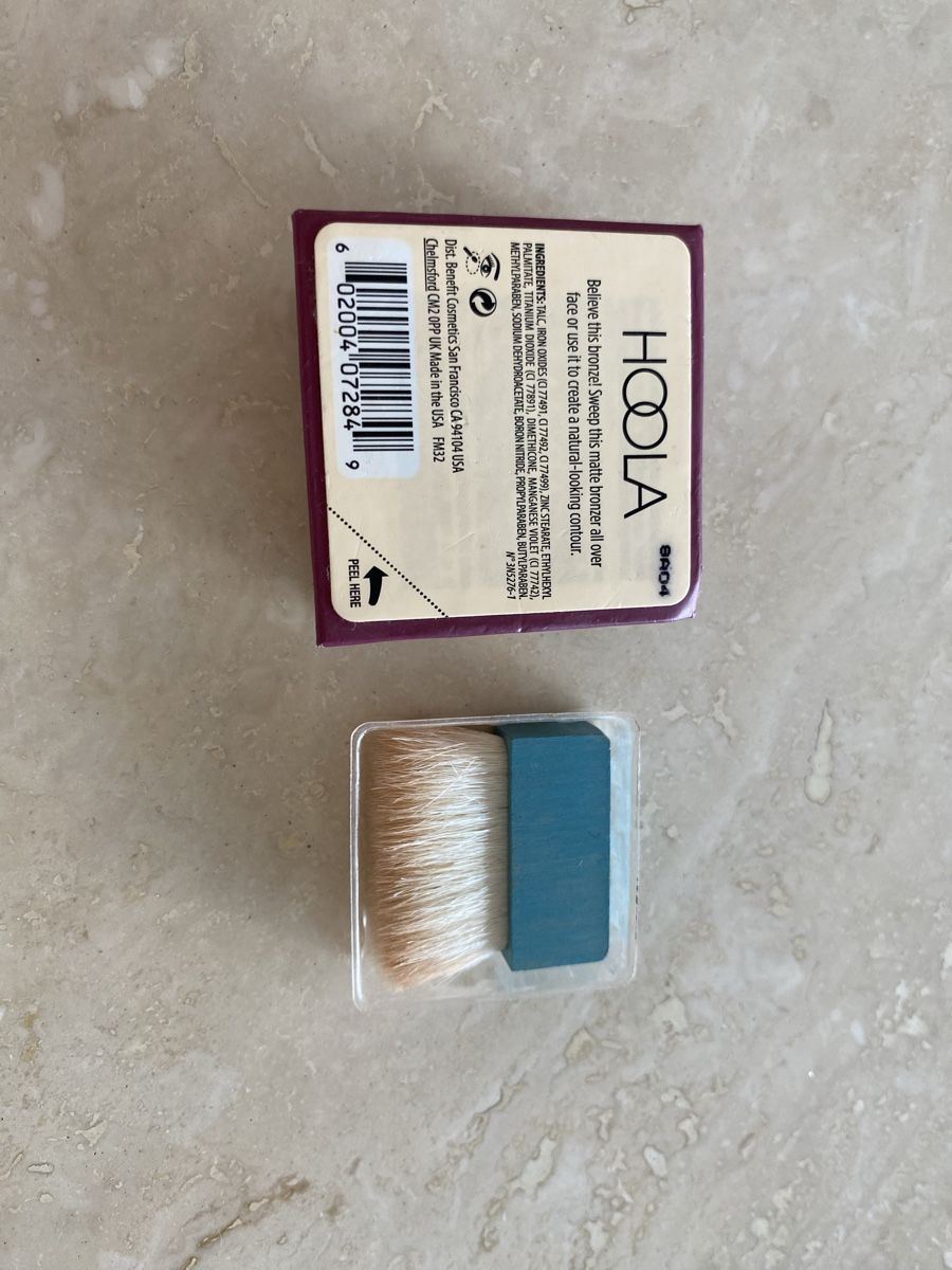 Maquillage: Benefit Hoola Mini Bronzer mit Pinsel – D'occasion à Emmen par Linda-Bachmann 1