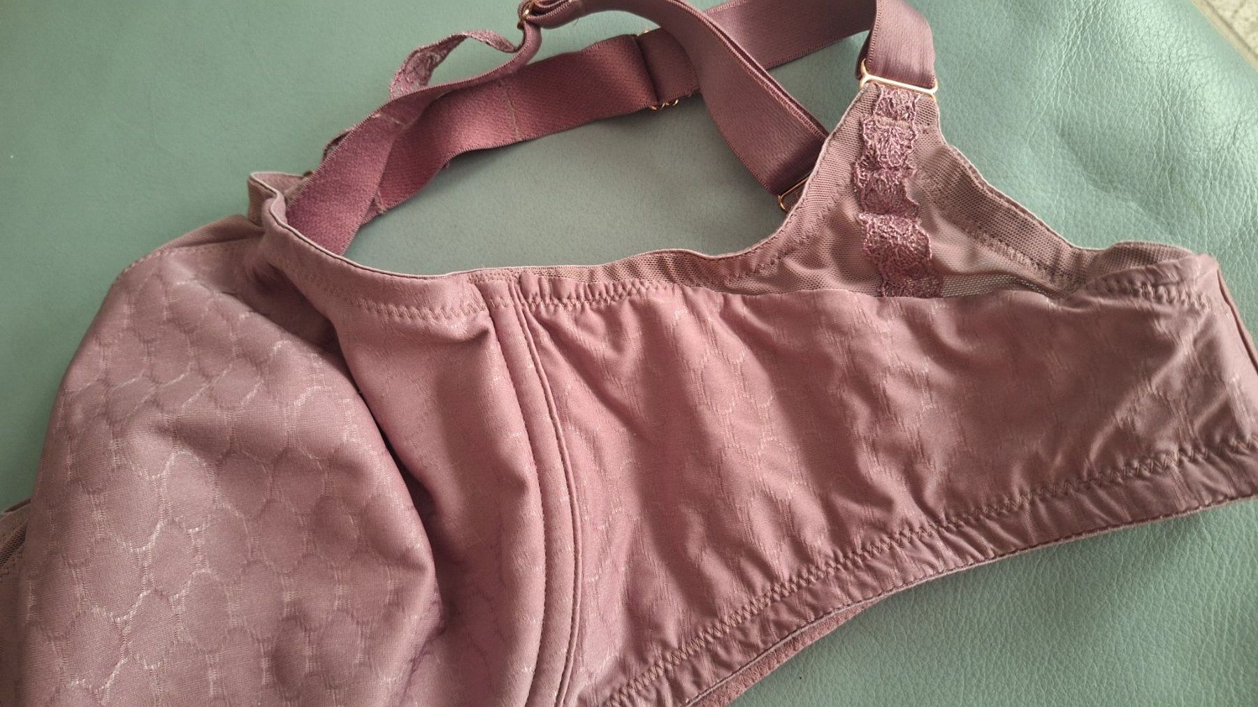 Triumph Altra biancheria intima: Triumpf Florale  Bügel BH  Gr. 85 G – Usato da Dornach venduto da majo8689 1