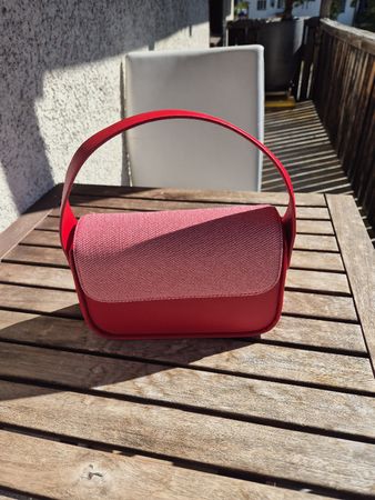 Handtasche