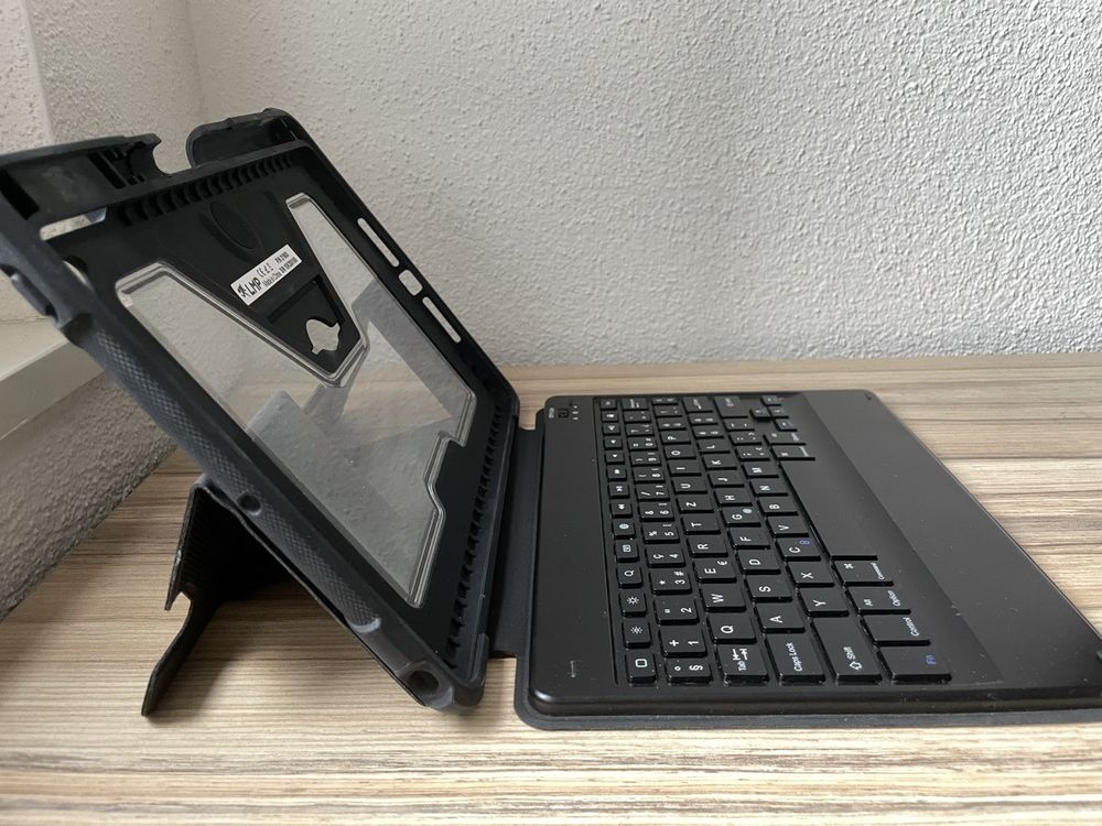 LMP Keyboard Armorcase | Kaufen auf Ricardo