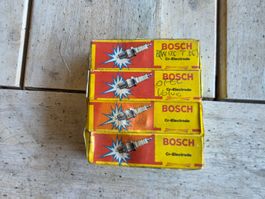 Auto Ersatzteil alte Zündkerzen Bosch