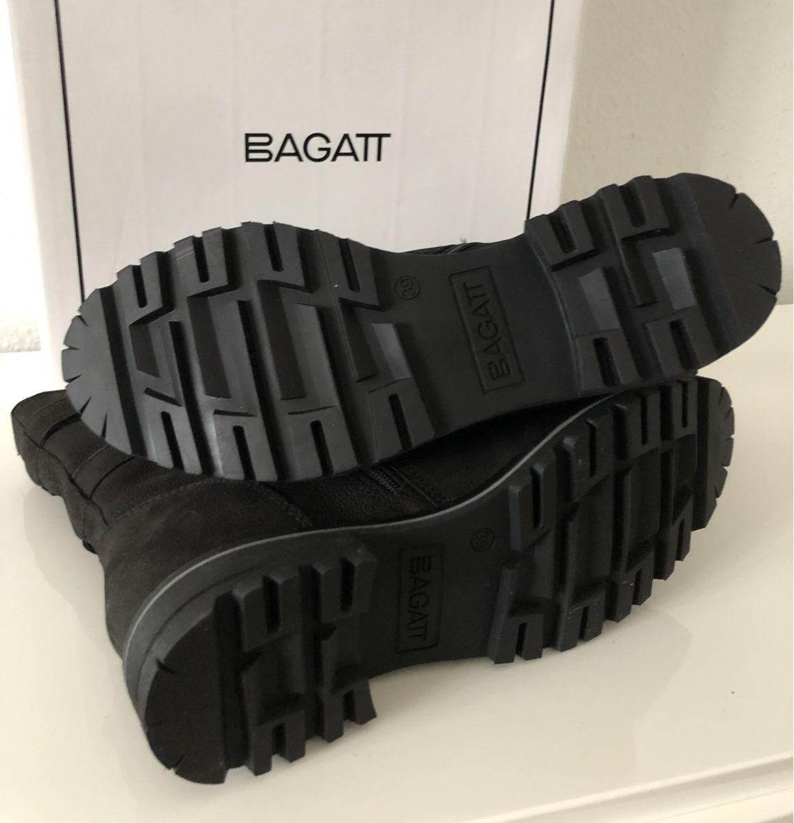 Bagatt Scarpe da donna: Boots Bagatt schwarz Gr. 39 – Nuovo e nell'imballaggio originale da St. Gallen venduto da Allegra_blue 1