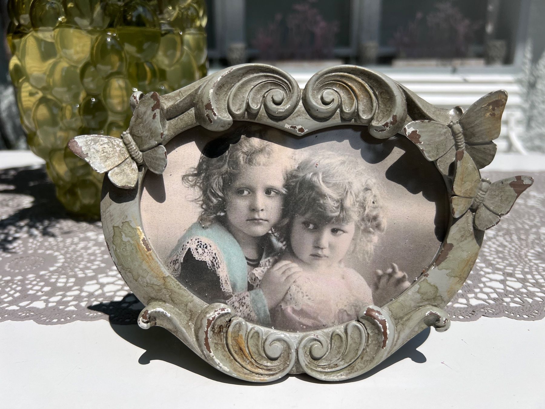 Cornici: Bilderrahmen Shabby Chic Schmetterlinge nostalgisch Herz – Usato da Bern venduto da FANTASTICTREASURES