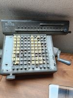 Numeria Rechenmaschine / Rechner