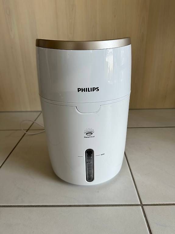 Umidificatori d'aria: Luftbefeuchter Philips HU4811/10  – Usato da Elgg venduto da balurox