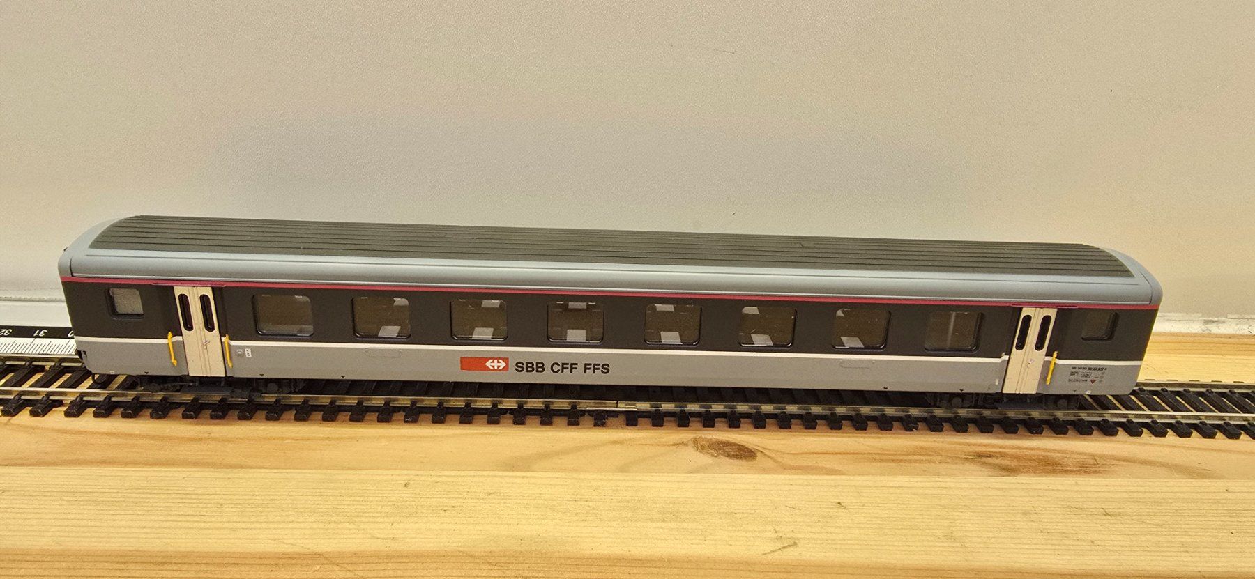 Roco Modellini di ferrovie: Roco 44320 - SBB EW II Wilhelm Tell – Nuovo (secondo la descrizione) da Büsserach venduto da ModellbahnDepot 4