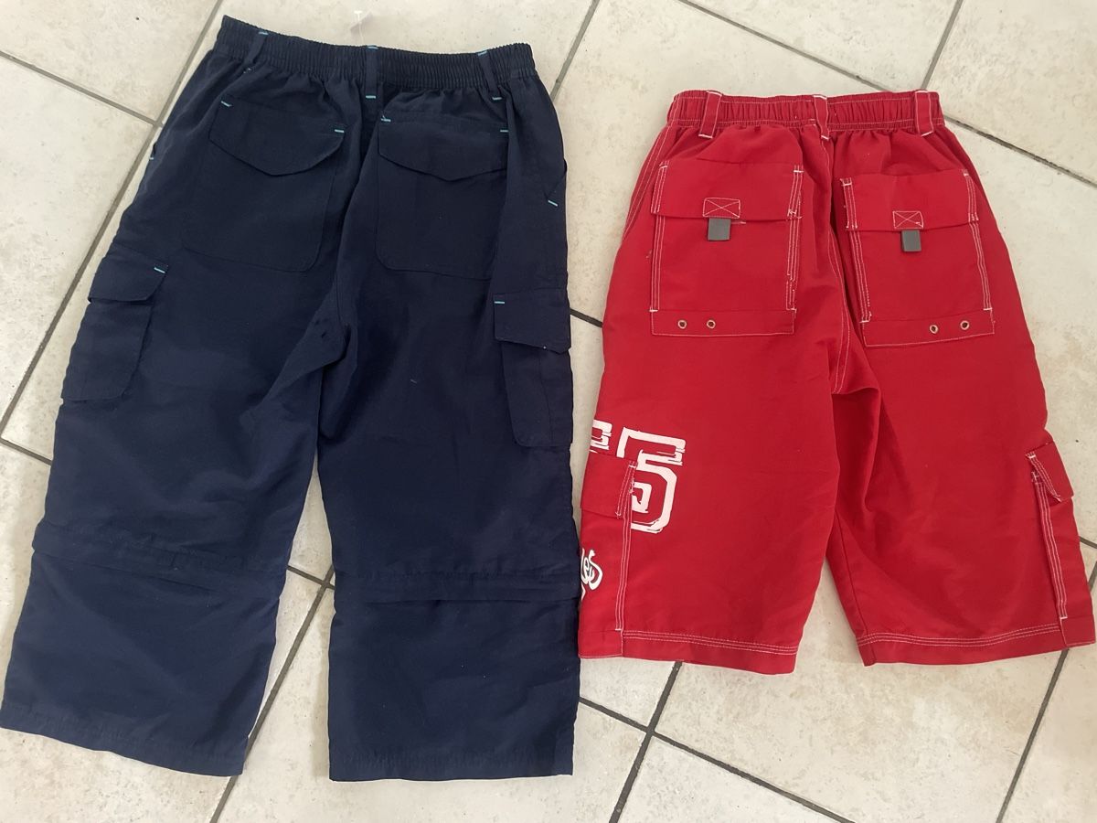 Pantaloni: 2 leichte Jumpers Shorts Gr.152 – Usato da Obergerlafingen venduto da cabo4 1