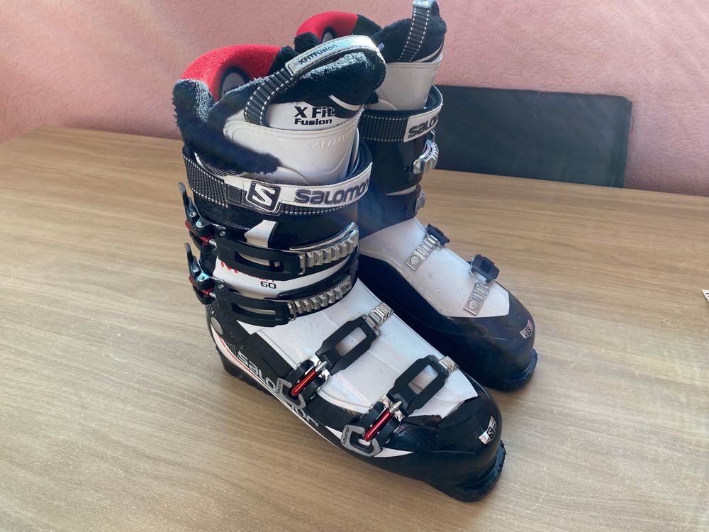 Soulier de ski Salomon Gr.29 taille 45 Acheter sur Ricardo