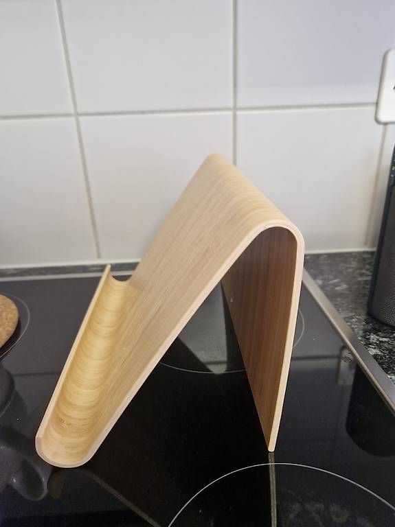 Support d'écran: Ikea Tablethalter aus Bambus – D'occasion à Luzern par car_f2cq 3