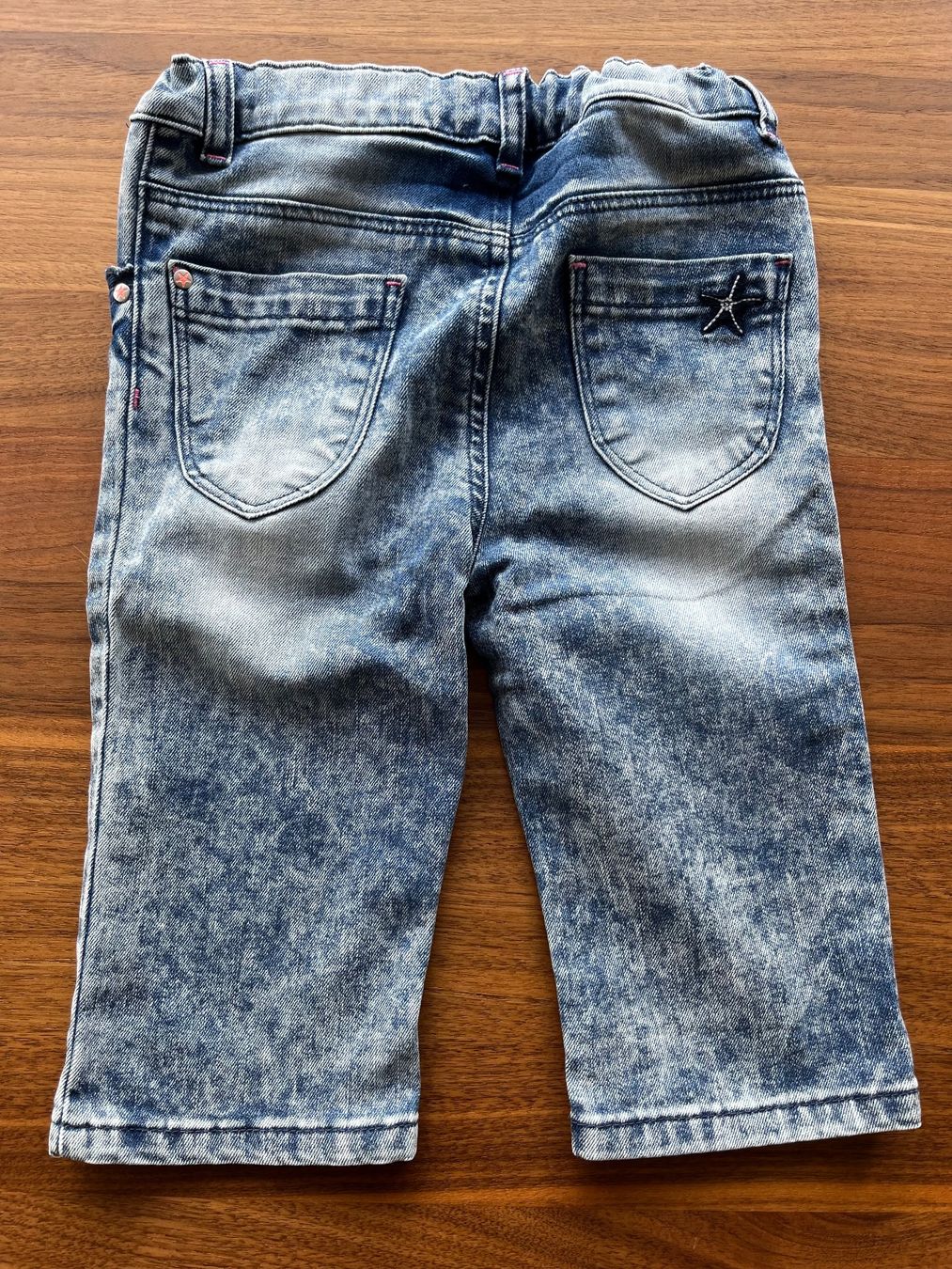 Pantaloni: Vögele Kids kurze Hose, 128 – Usato da Merlischachen venduto da alpeva 1