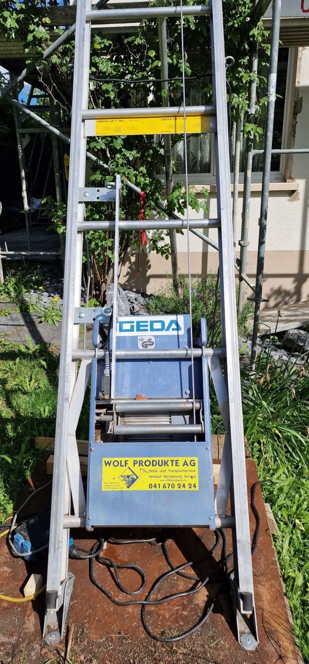 Gru: Geda Schienenaufzug 20 Meter – Usato da Unterkulm venduto da Neuzgi 4