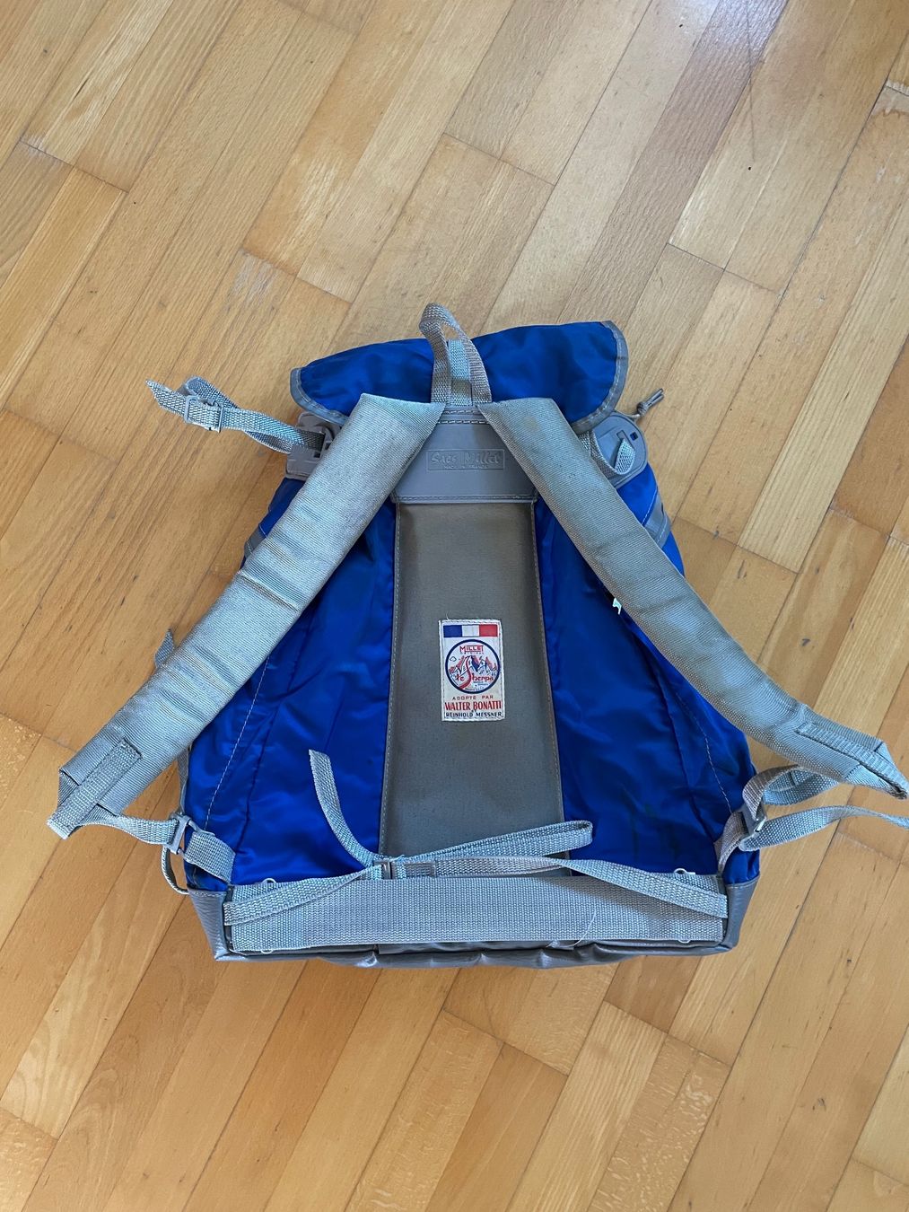 Millet Zaini: Vintage 70s Millet Back Pack 25 L – Usato da Zürich venduto da le_souk 1