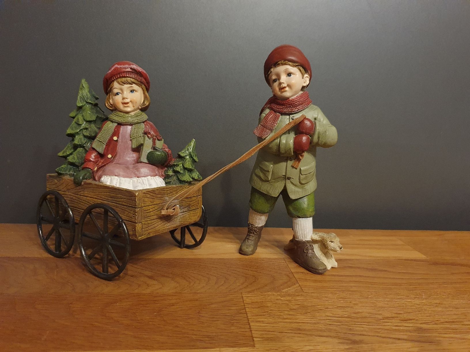 Tutte le decorazioni: Clayre & Eef Weihnachtsdeko Kinder mit Wagen – Usato da Laufenburg venduto da megane1959 1