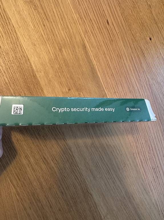 Tresor: Tresor Safe 5 – Neu und originalverpackt aus Zürich von ale_kbd9 3