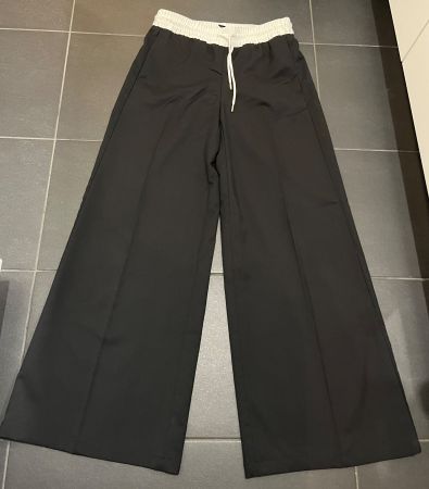 Sale❤️ New pants  H&M size S