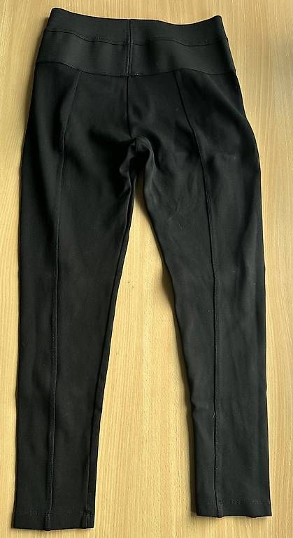 Pantaloni: Zara Stoffhose Gr. 30 L – Usato da Fehren venduto da Flugzeug1177 2